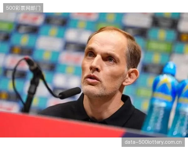 图赫尔摒弃索斯盖特时期的定位球战术,转而强调运动战中的整体压迫与控制。 图赫尔摒弃索斯盖特时期的定位球战术,转而强调运动战中的整体压迫与控制。